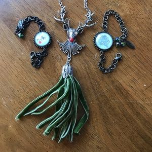 3 piece set of PLUNDER Christmas Jewelry